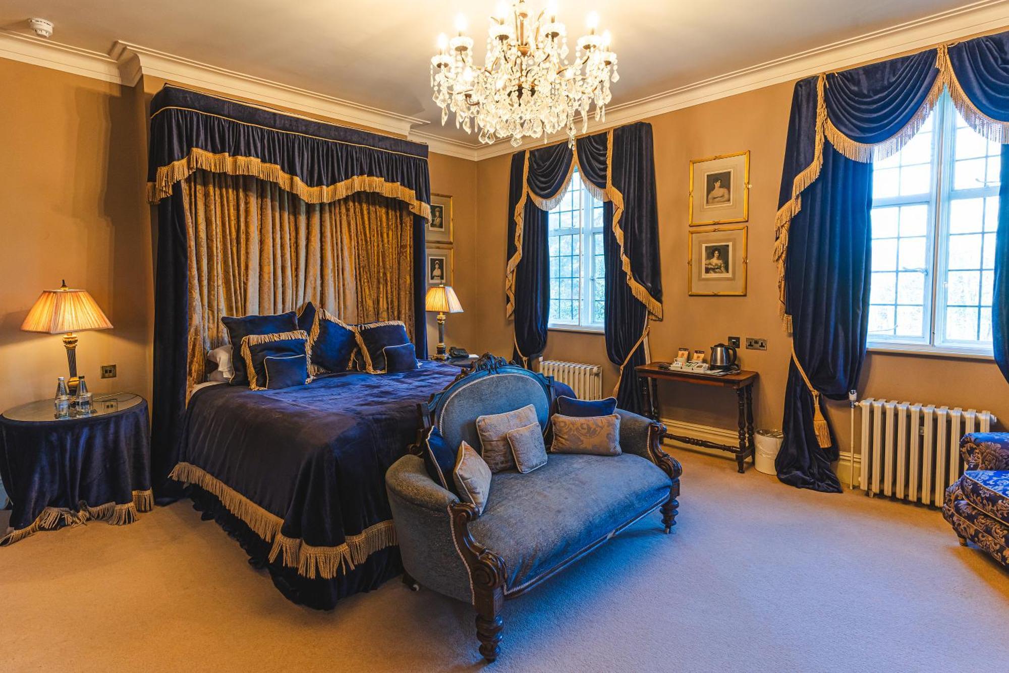 Ye Olde Bell Hotel & Spa Ретфорд Екстер'єр фото